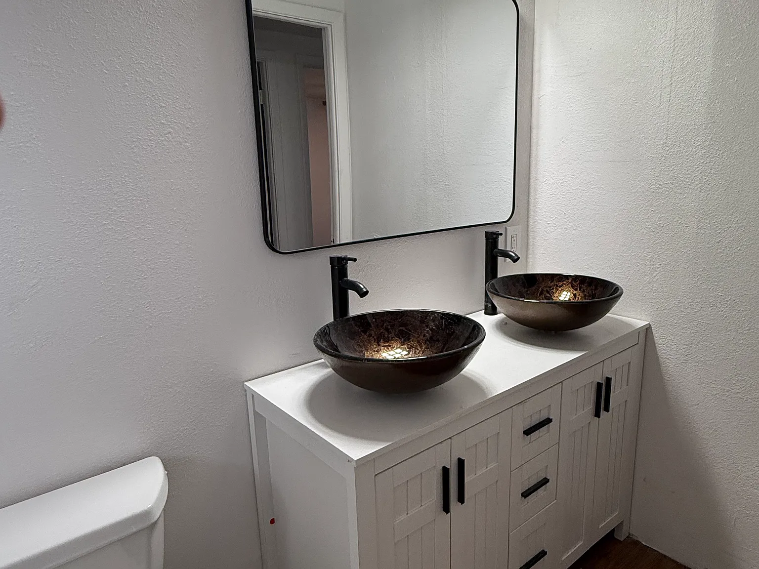 2 bed, 650 sqft, $1,295 — Photo 2