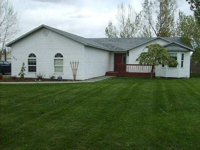 1st image of 234 Mountain View Dr E