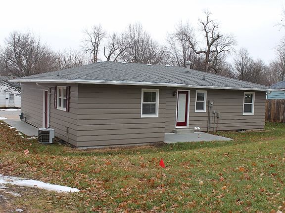 2nd image of 1714 M St