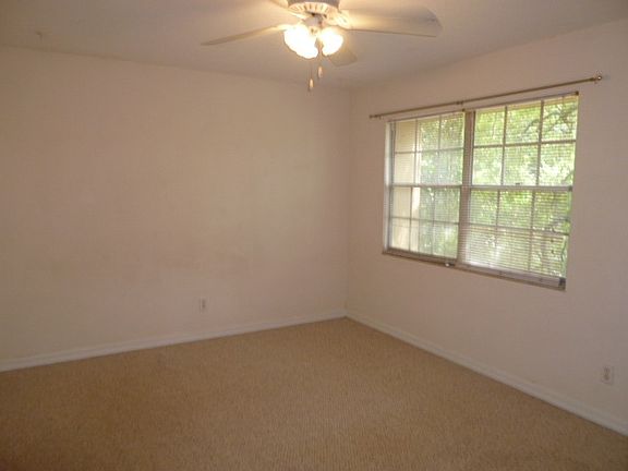 4th image of 3221 W Swann Ave APT 5