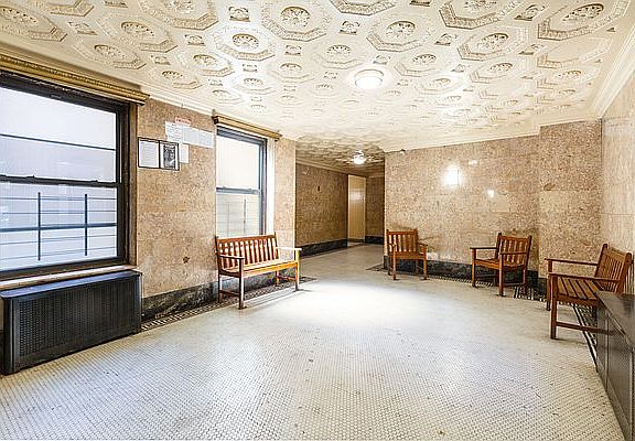 5th image of 55 Payson Ave APT 3I