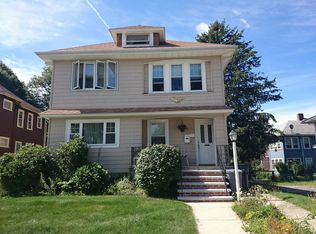 144 Manthorne Rd, West Roxbury, MA 02132