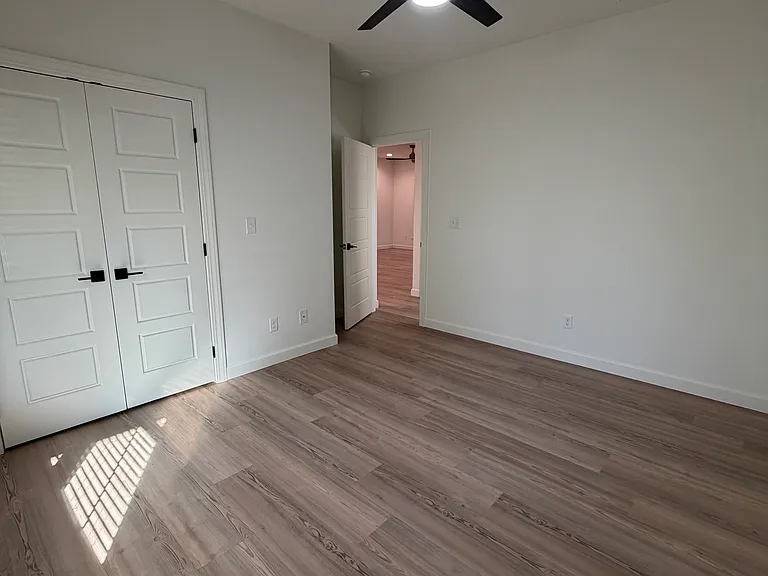 1624 Park Ave — Photo 8