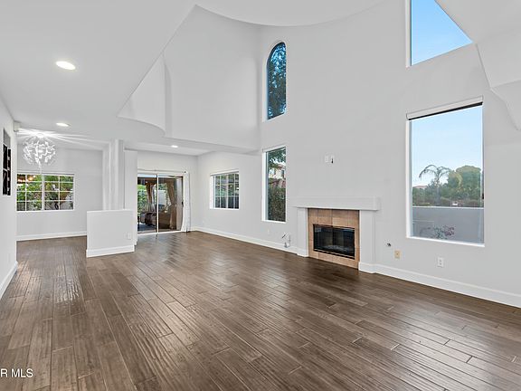 3rd image of 1081 Pan Ct