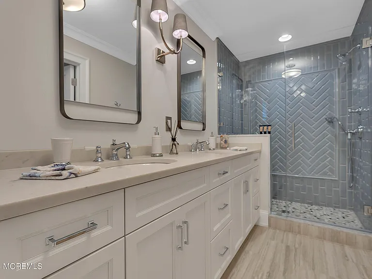 226 Dune Ave — Photo 22