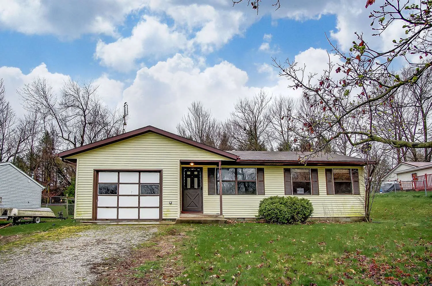 407 Orchard Hill Dr photo 1