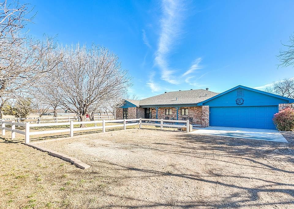1st image of 11628 Lagoon Ln