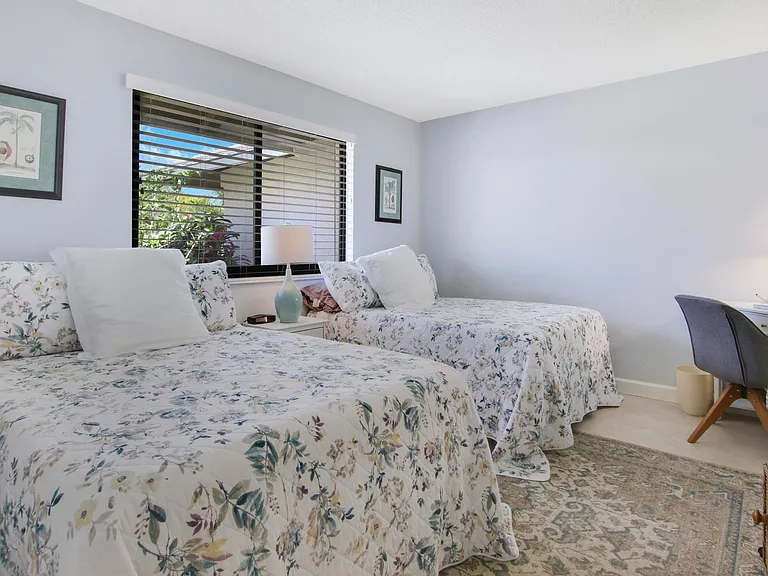 825 Club Dr — Photo 12