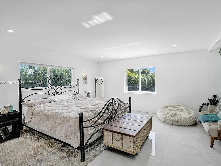 1230 Adams St — Photo 19