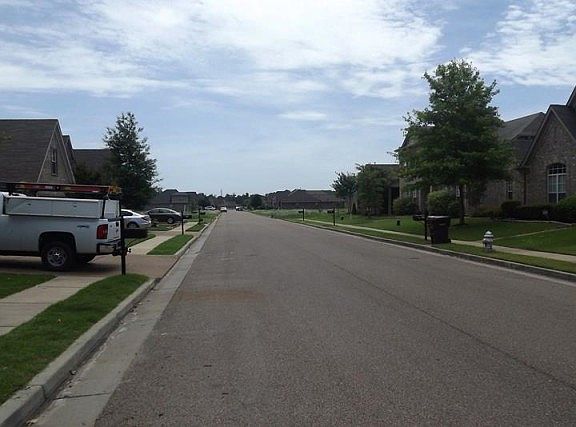 5th image of 9248 Acadia Pl