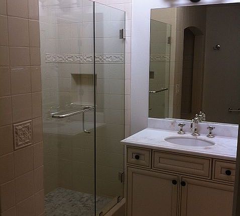3rd image of 7550 Eads Ave Unit 309