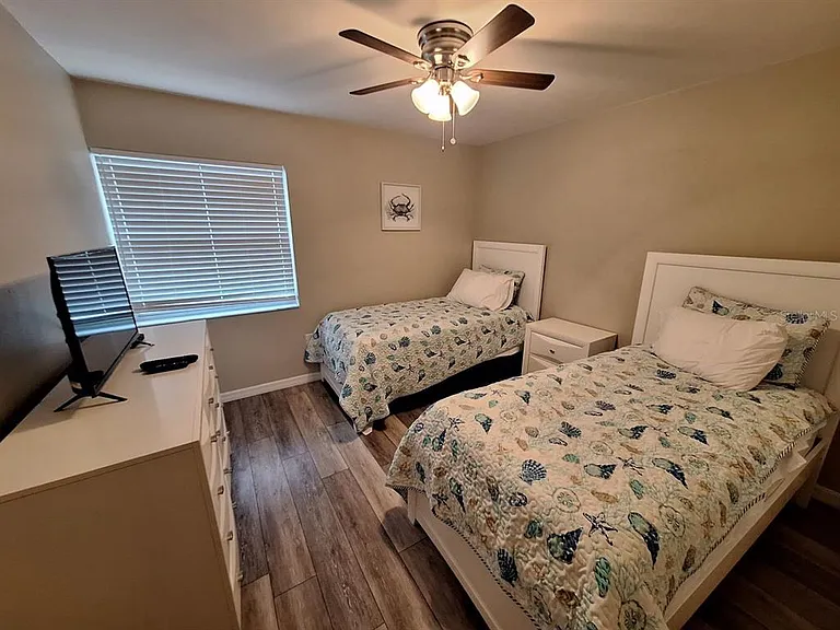 3255 Beneva Rd #102 — Photo 6