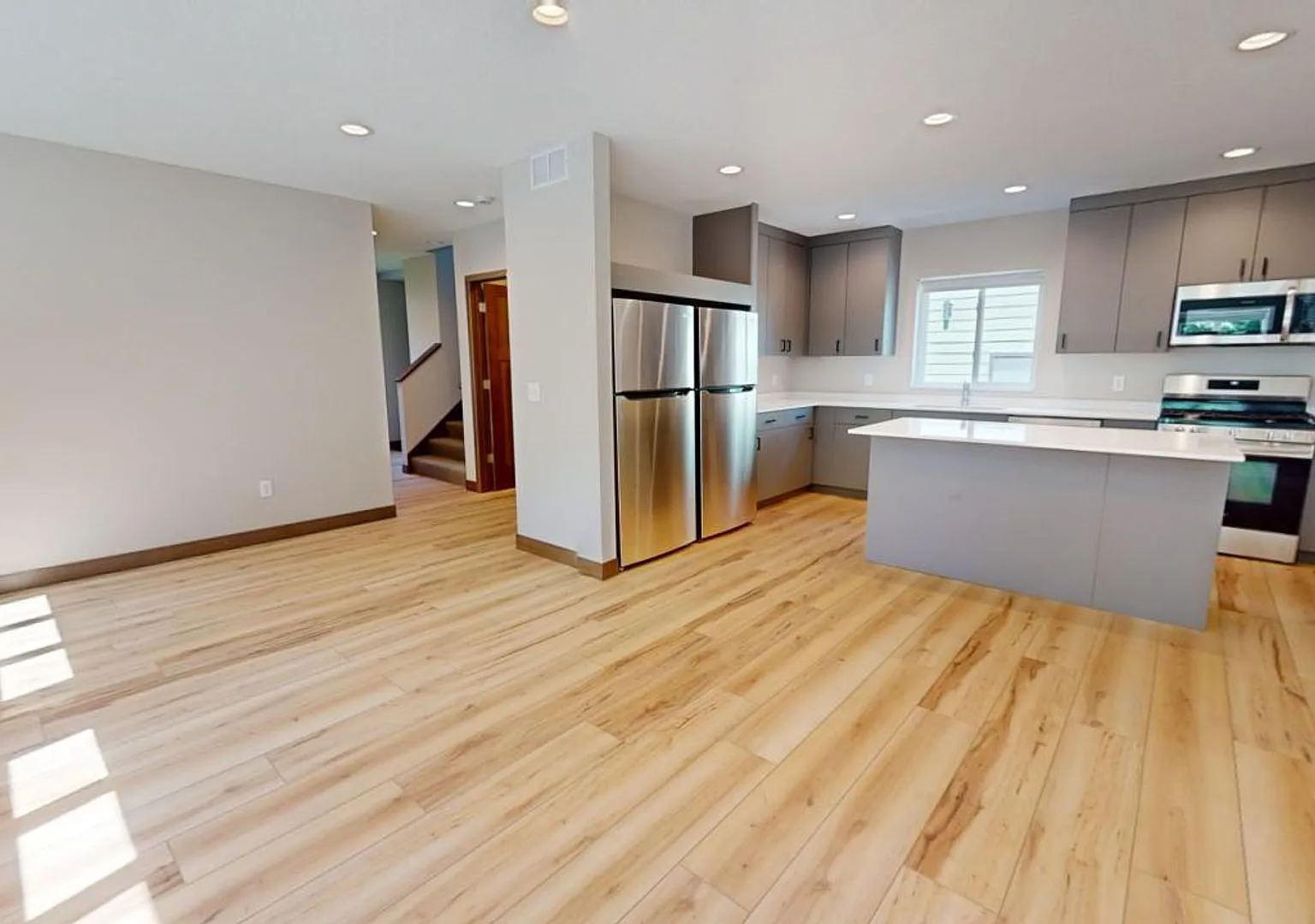 14-bedroom Dinkytown single family house — Photo 3