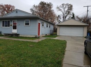 23639 Newcastle St, Taylor, MI 48180