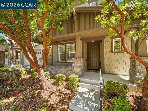4th image of 4454 Irisview Pl
