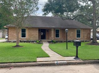 14602 Ravenhurst Ln, Houston, TX 77070