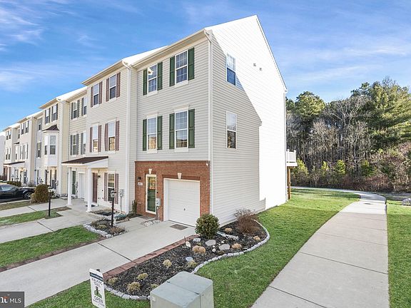 2nd image of 20932 Brunswick Ln