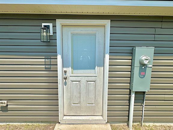 3rd image of 56 Ted Lott Ln