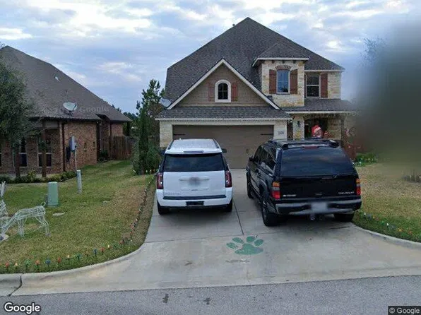 2305 Parker Ct, Brenham, TX 77833