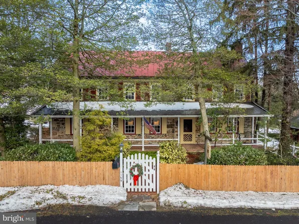 1169 Saint Matthews Rd, Chester Springs, PA 19425