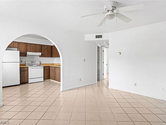 3rd image of 4745 Orange Grove Blvd APT 5