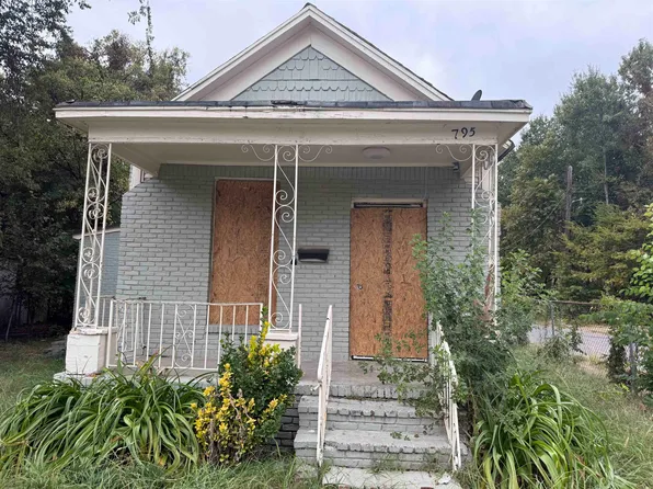 795 Alma St, Memphis, TN 38107