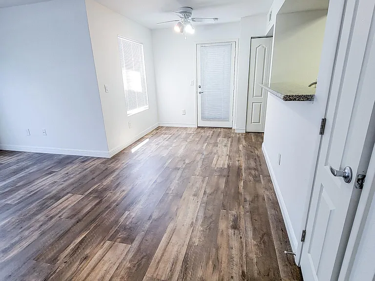 5055 W Hacienda Ave #1149 — Photo 3