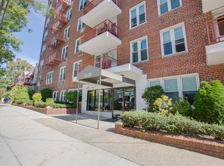65-15 Alderton St #3G, Rego Park, NY