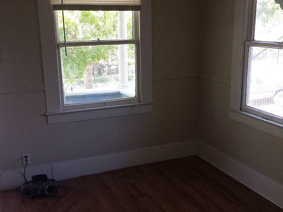 5th image of 3500 7th Ave