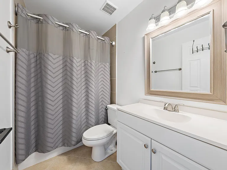 6158 Riverwalk Ln #6 — Photo 14