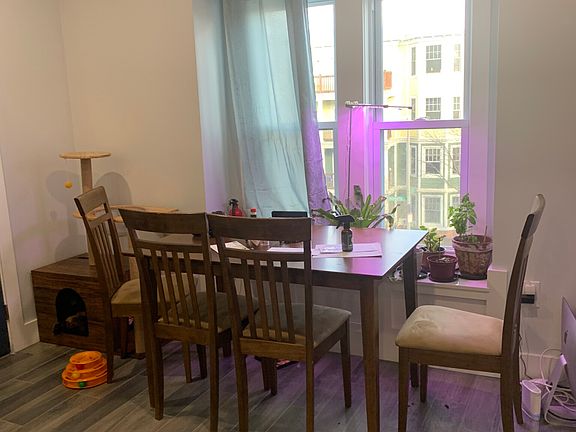 3rd image of 4045 Washington St #3