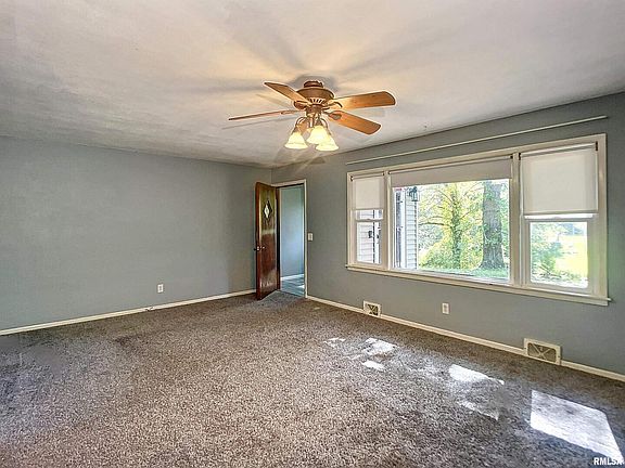 5th image of 841 24th Ave
