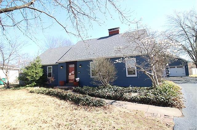 1st image of 1612 Lindell Blvd