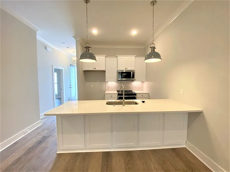 17530 Comfort Blvd — Photo 4