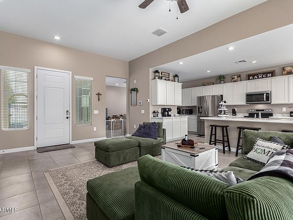 3rd image of 44093 W PALO CENIZA Way