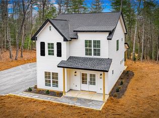 56 Running Brooke Ct, Morganton, GA 30560