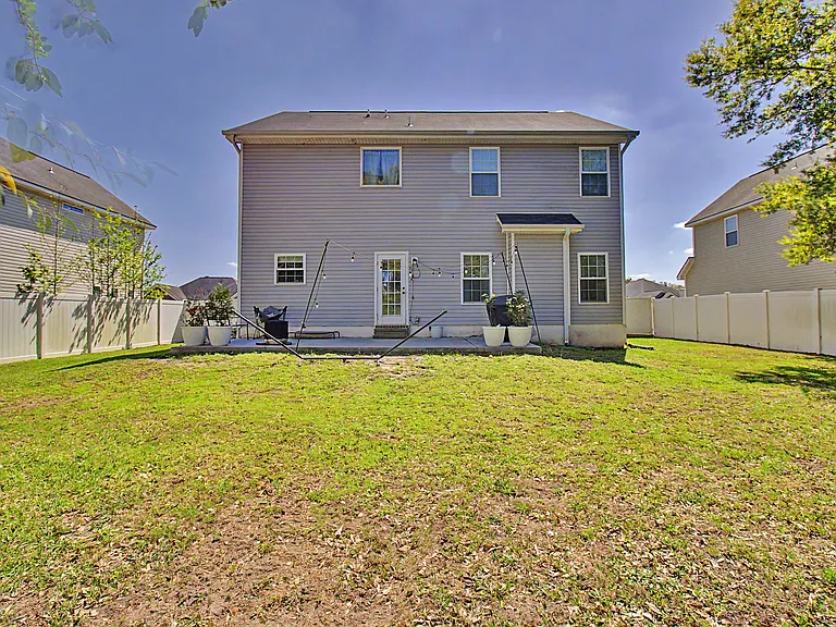 906 Rachel Ln — Photo 31