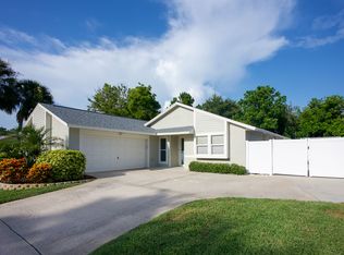 316 Myrtle Ct, Palm Harbor, FL 34683