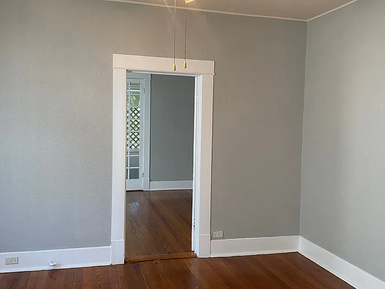 531 Cedar St — Photo 7