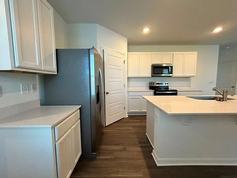 4952 Kaia Ave — Photo 4