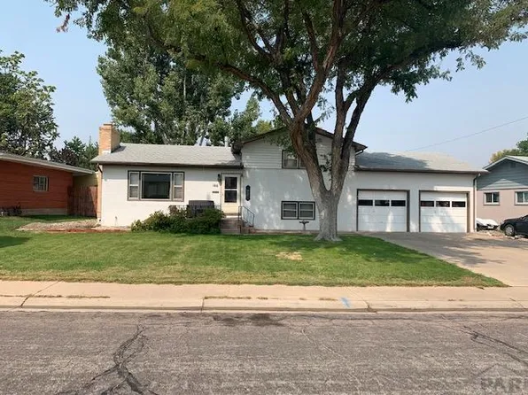 166 Fordham Cir, Pueblo, CO 81005