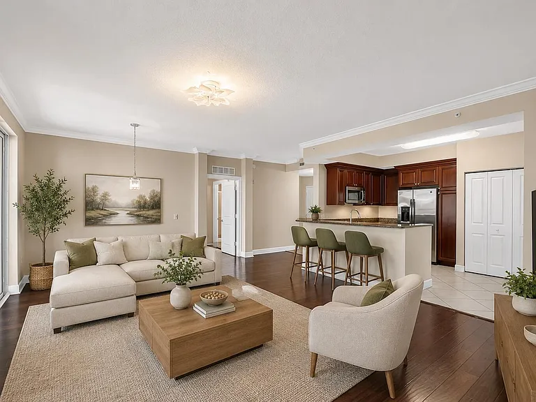 1660 Renaissance Commons Blvd #2517 — Photo 4