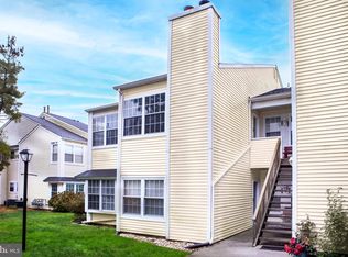 22 Driftwood Ct, Absecon, NJ 08205