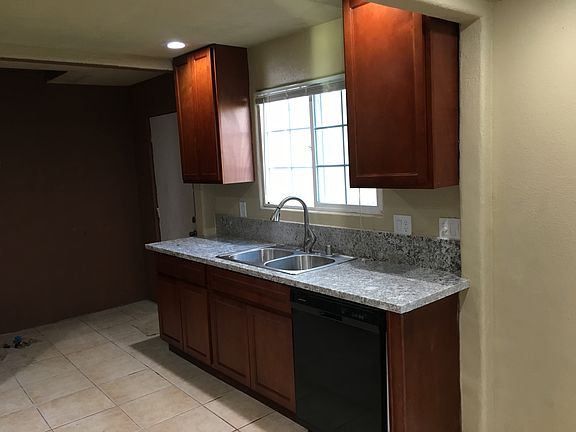 2nd image of 1431 Palo Verde Ave