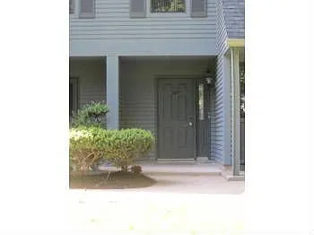 307 Woodhaven Dr photo 1