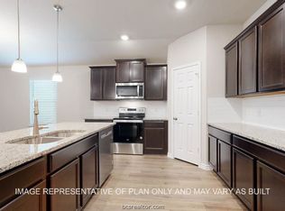 1135 Verona Dr, College Station, TX 77845