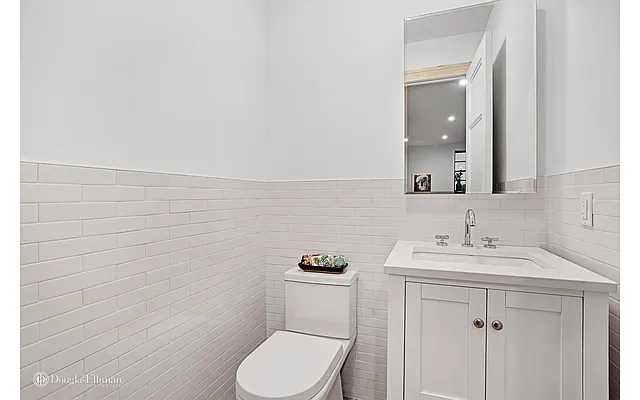 Sold by Douglas Elliman | media 38