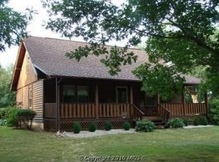 112 Robin Ln, Cabins, WV 26855