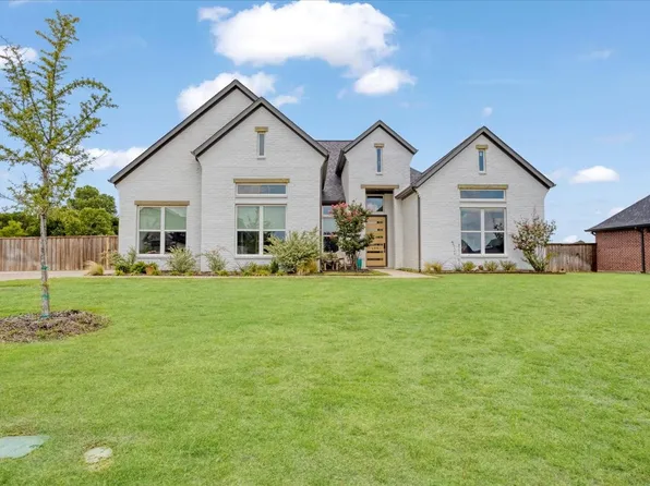 104 Chisolm Trl, Pottsboro, TX 75076