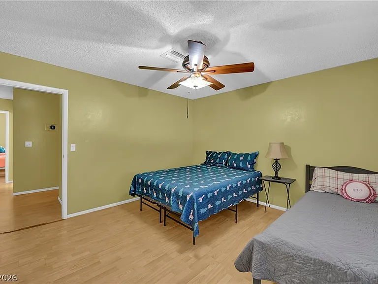 4189 Mississippi Ave — Photo 8